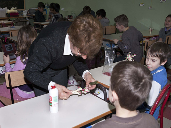 Bruna-insegna-a-scuola